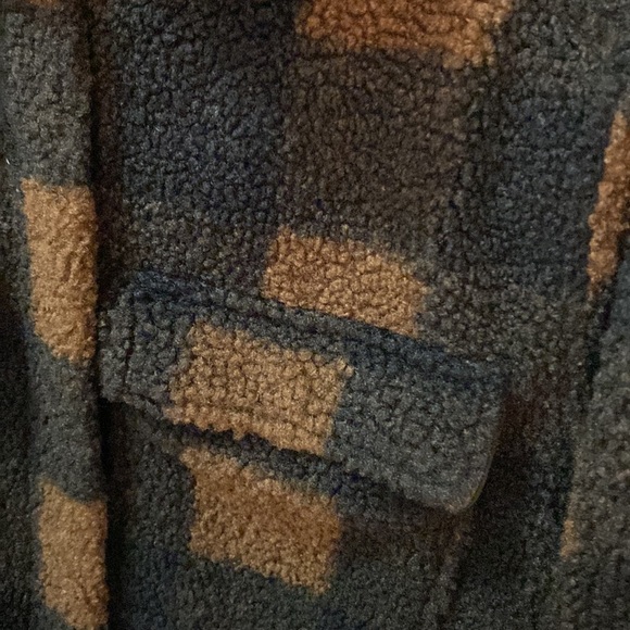 Cropped H&M teddy jacket - Picture 3 of 3